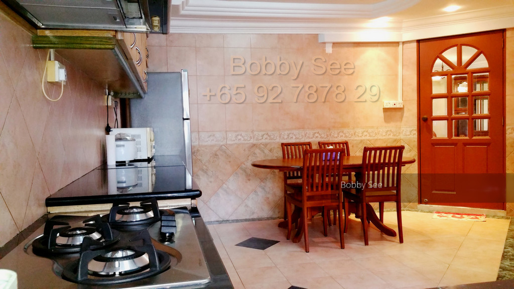 Blk 12 Pine Close (Geylang), HDB 4 Rooms #128758562